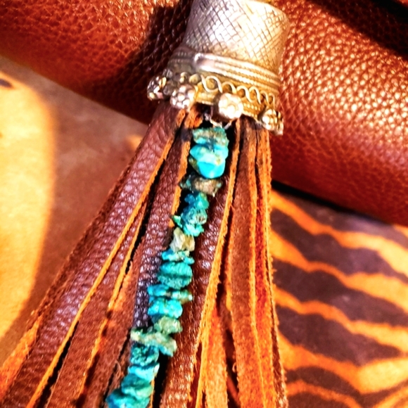 HOBO Brn Leather Saddle Handbag w/Real Turquoise EUC - Picture 3 of 11